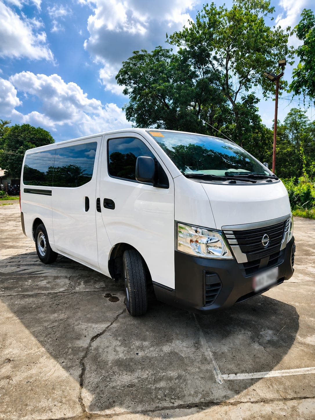 Nissan Urvan